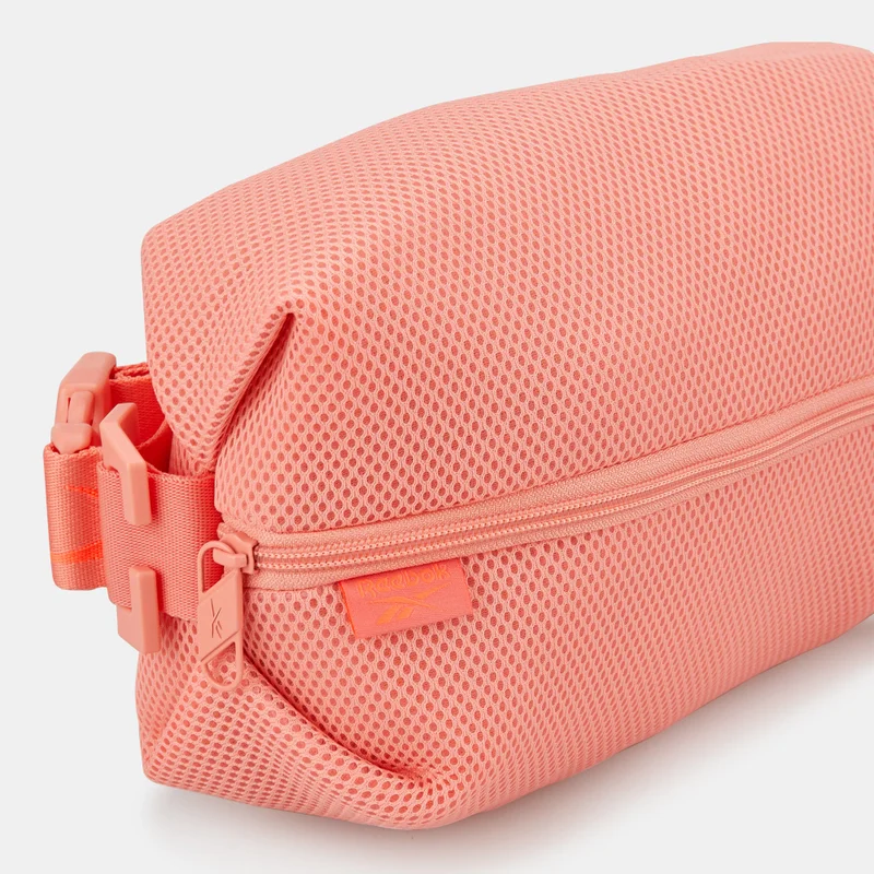Reebok Meet You There Imagiro Crossbody Bag