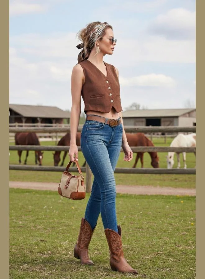 ليلا صدرية نسائية من جلد السويد بقصة ضيقة وياقة على شكل حرف  وأزرار