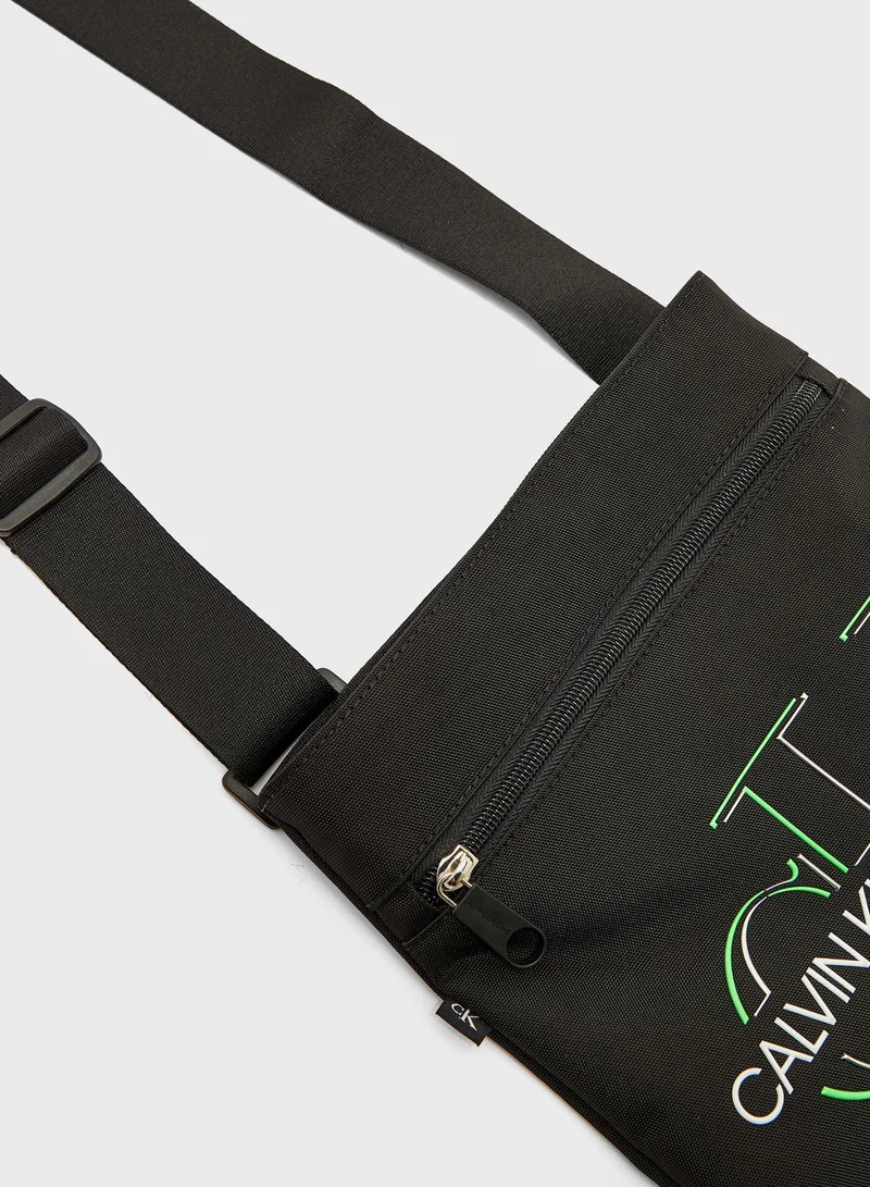Calvin Klein Jeans Flatpack Messenger Bag