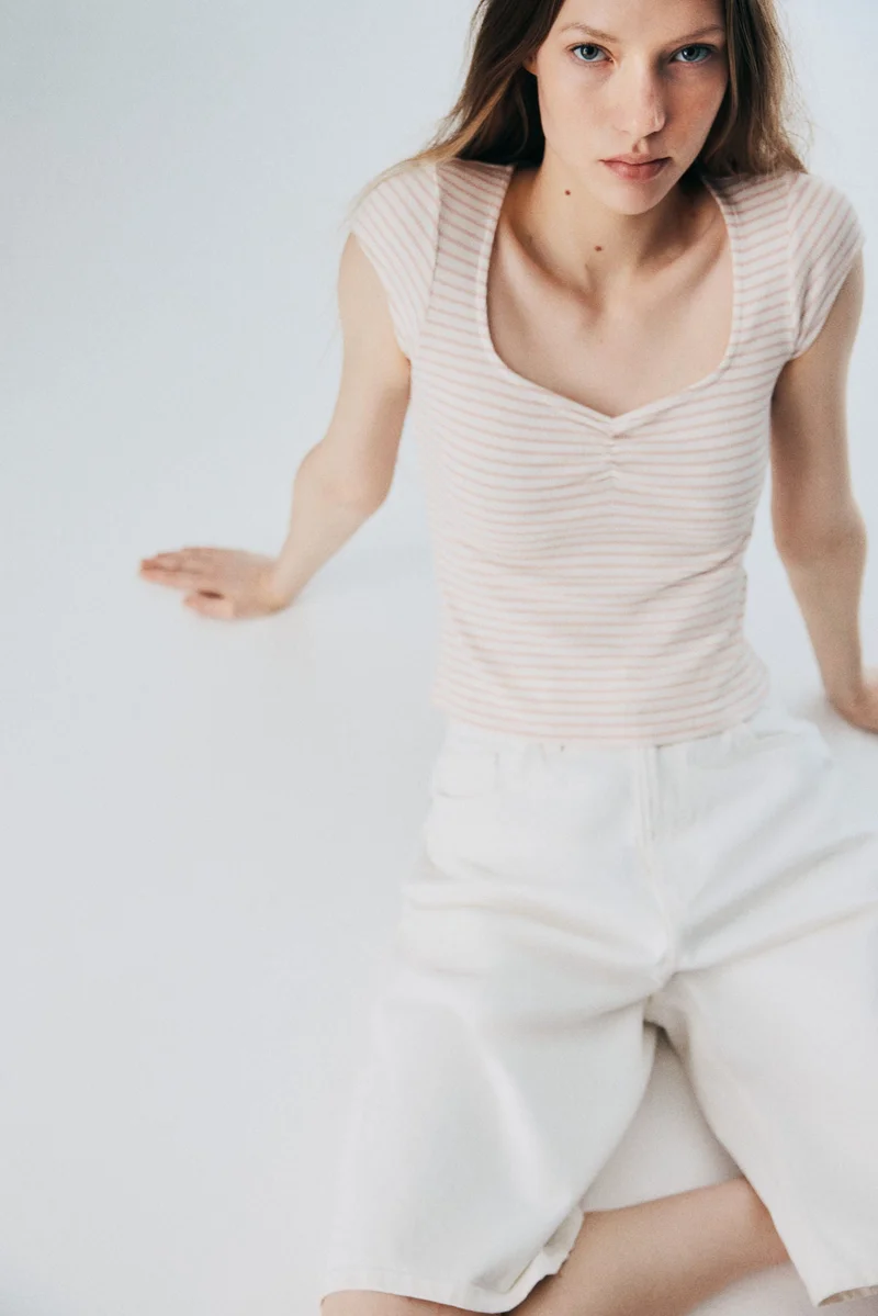 اتش اند ام تي-شيرت مرن