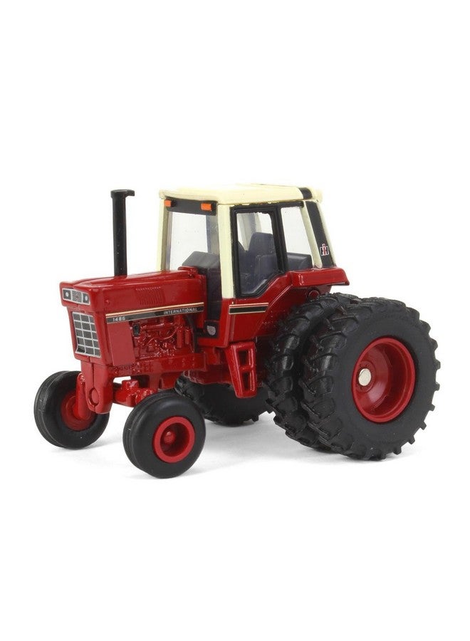 ERTL 1/64 International Harvester 1486 Tri-Stripe Wide Front with Rear Duals, 44328 - Image 1