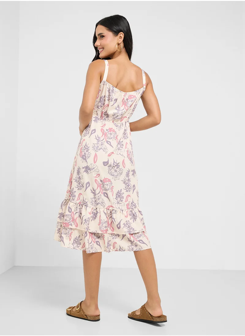 جينجر Square Neck Floral Sun Dress