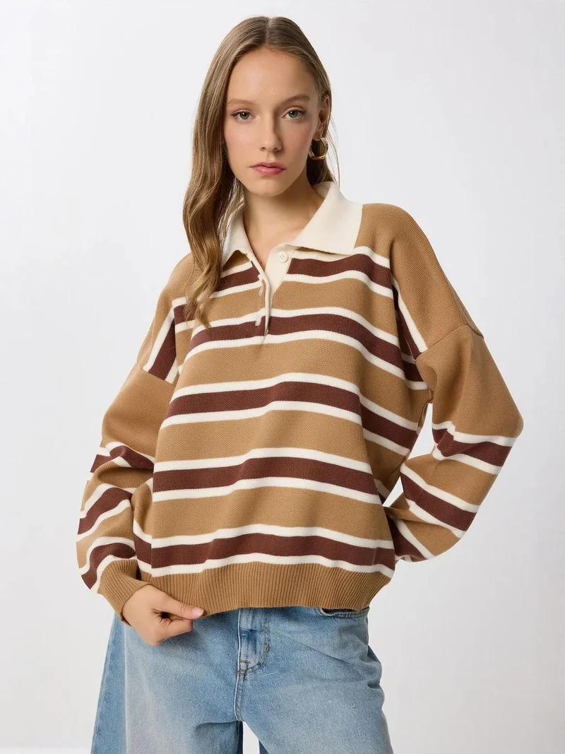 إسطنبول الساحرة ISTANBUL Striped Sweater with Polo Collar