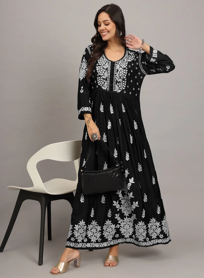 الايا جلابية شيكانكاري موسلين مطرزة يدوياً-AL4017