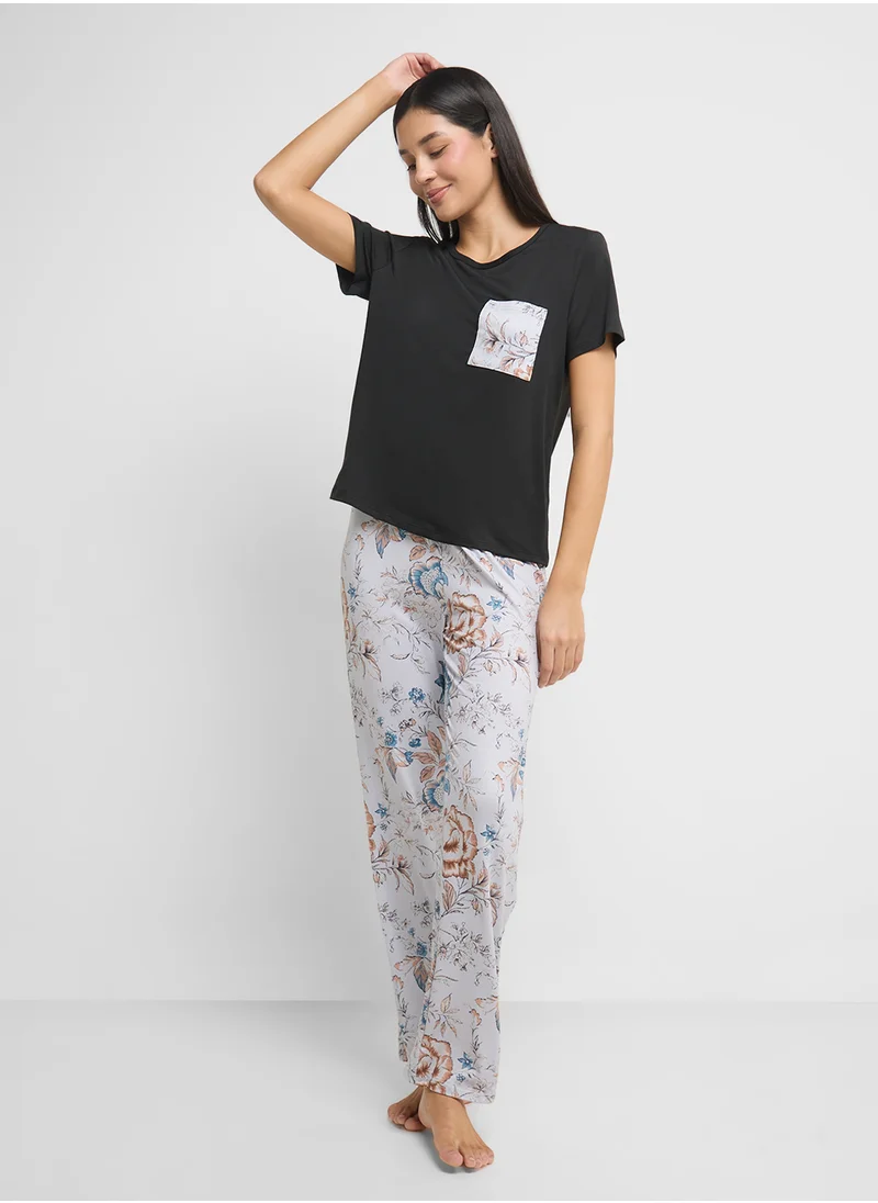 جينجر Floral T-Shirt & Pyjama Set