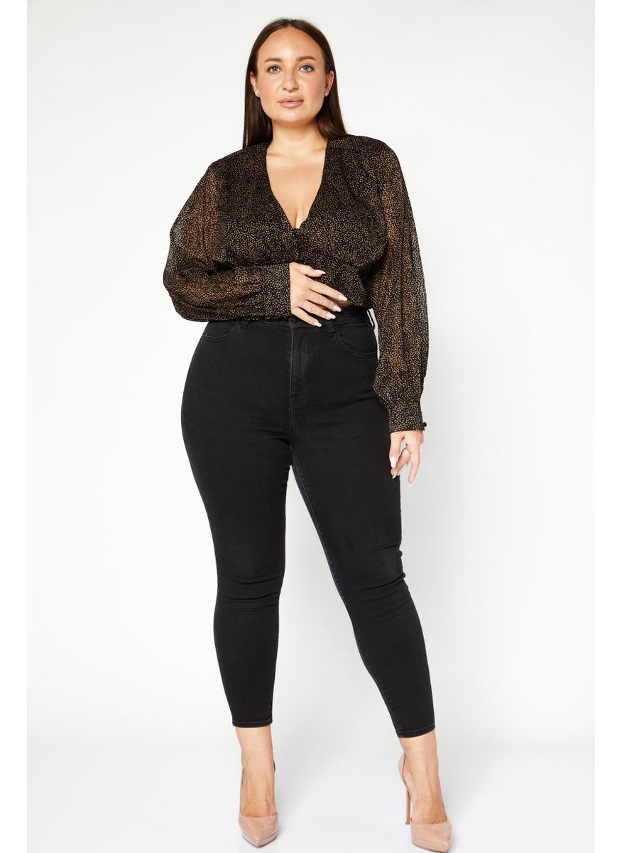 Koco & K Women Plus Size V-Neck Long Sleeves Textured Crop Top, Black  - Image 2