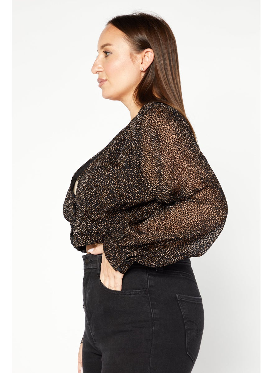 Koco & K Women Plus Size V-Neck Long Sleeves Textured Crop Top, Black  - Image 3
