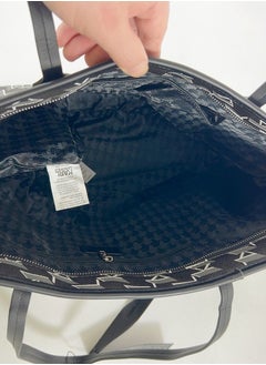 كارل لاجرفيلد باريس حقيبة توت K/Ikonik Monogram النسائية من  - Image 5