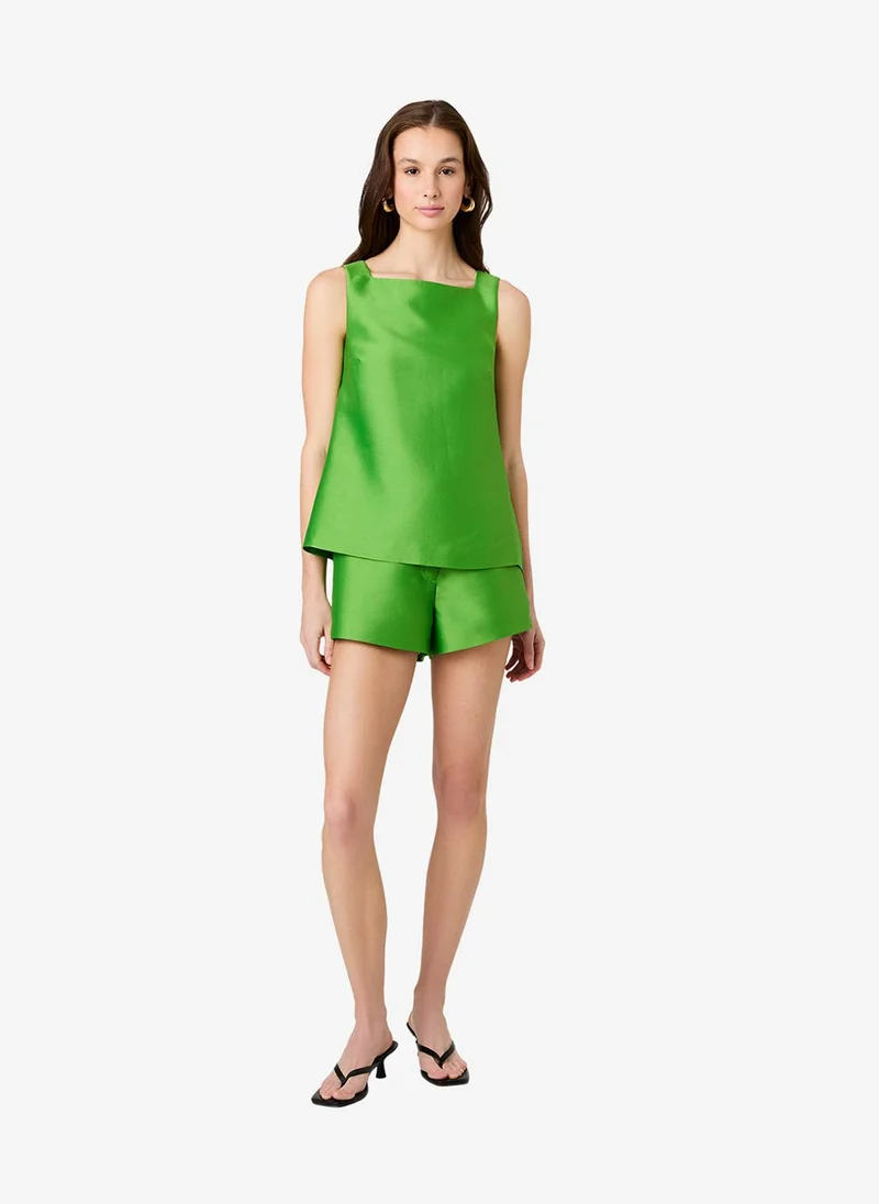 فرنش كونكشن Women's Botanica Green Struct Taff Relaxed Fit Shorts