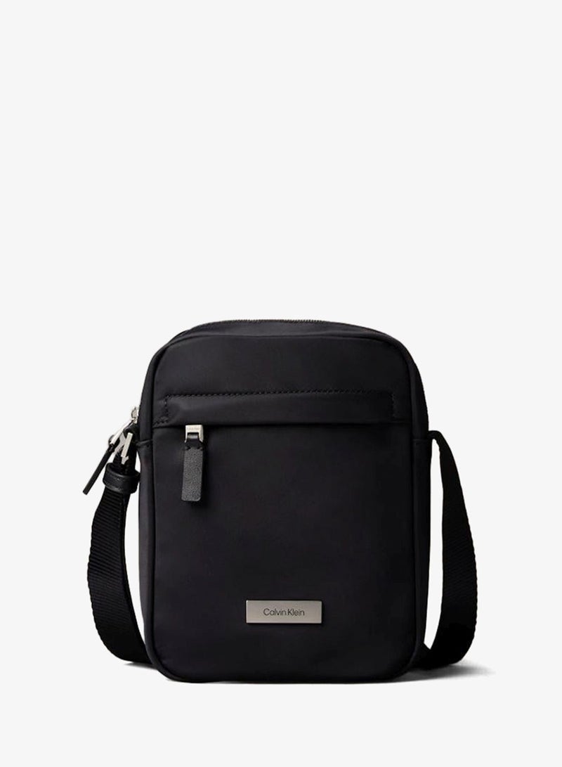 CALVIN KLEIN Logo Messenger Bag - Image 1