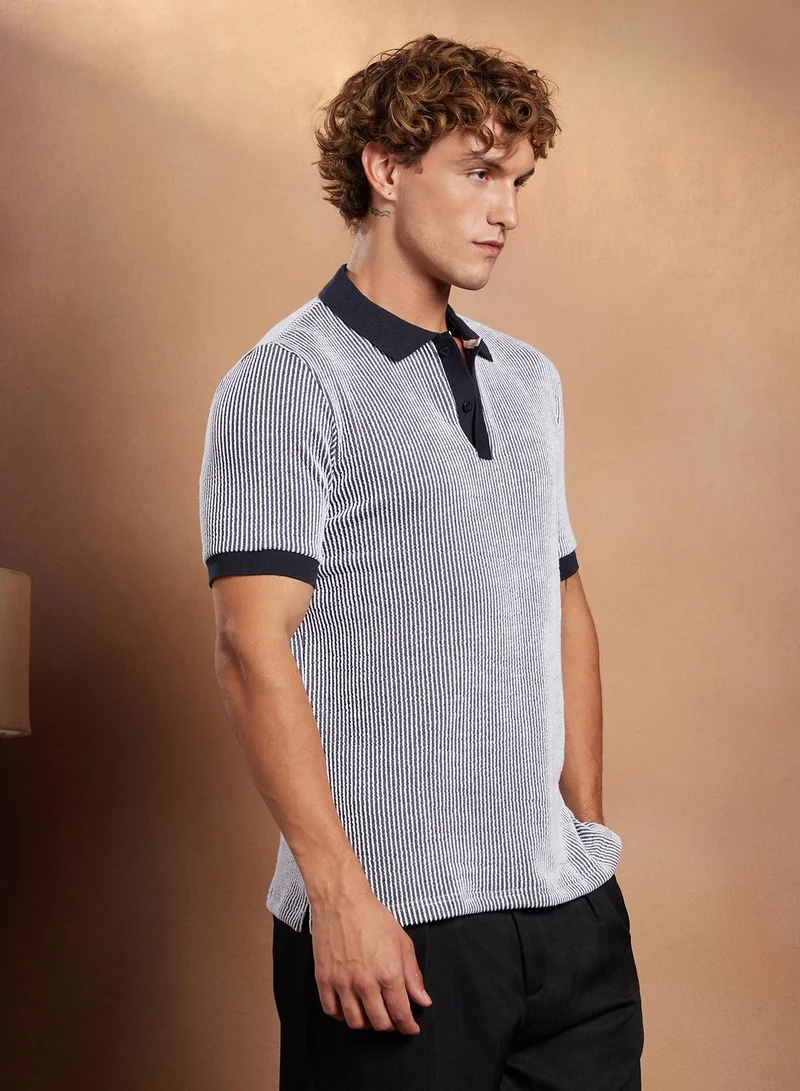 Campus Sutra Campus Sutra Men's Navy Blue Contrast-Seersucker Polo T-Shirt For Casual Wear | Polo Neck | Short Cuffed Sleeves | Half-Button Closure | T-Shirt Crafted With Comfort Fit For Everyday Wear