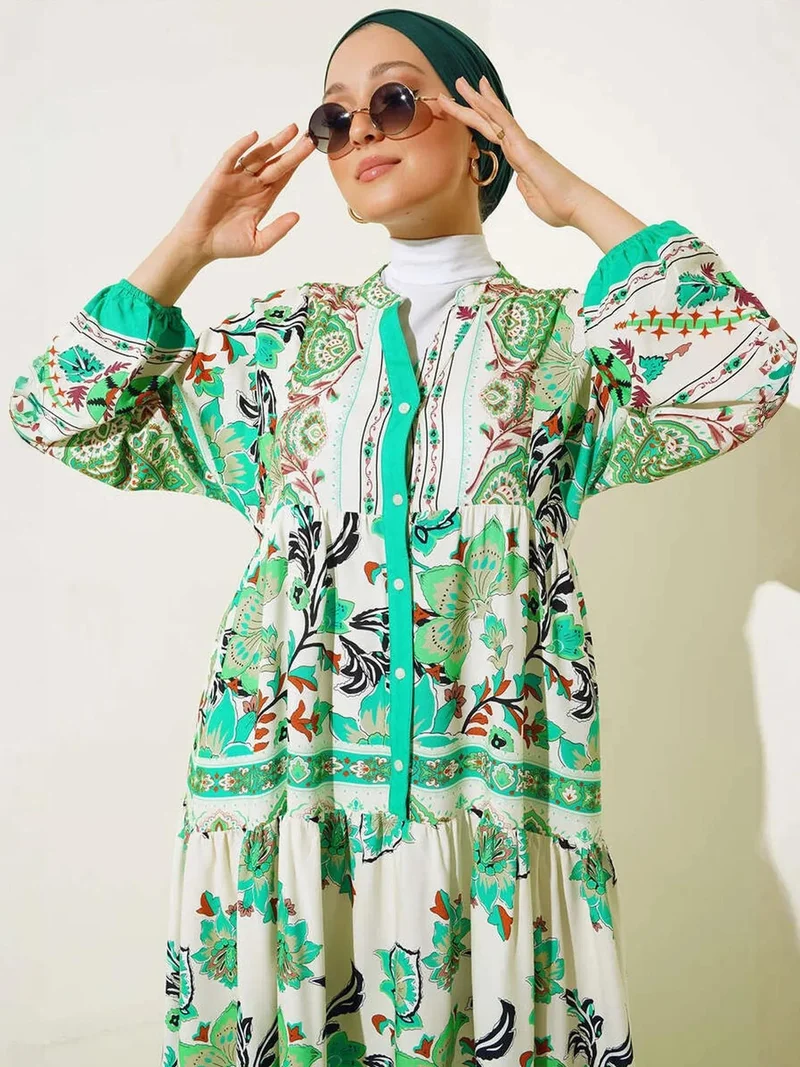 بيغ دارت فستان ماكسي بياقة على شكل حرف  بنقوش