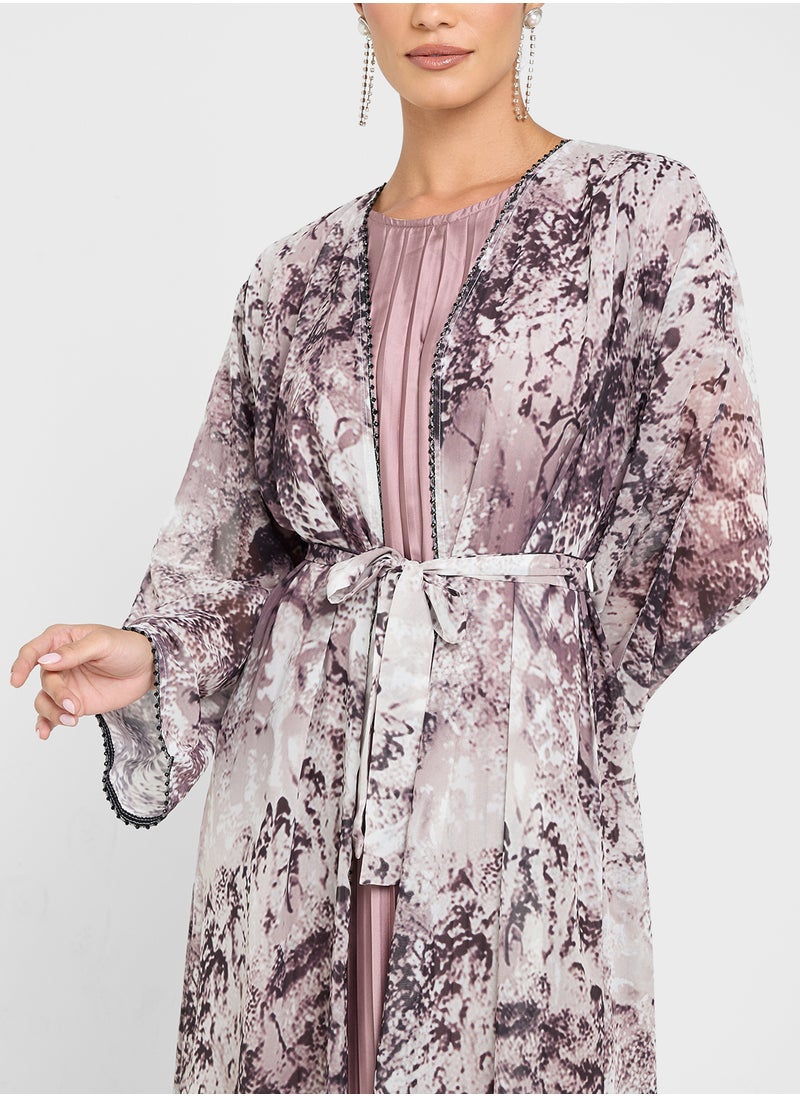 Khizana Printed Abaya With Pleated Inner & Sheila  - Image 3