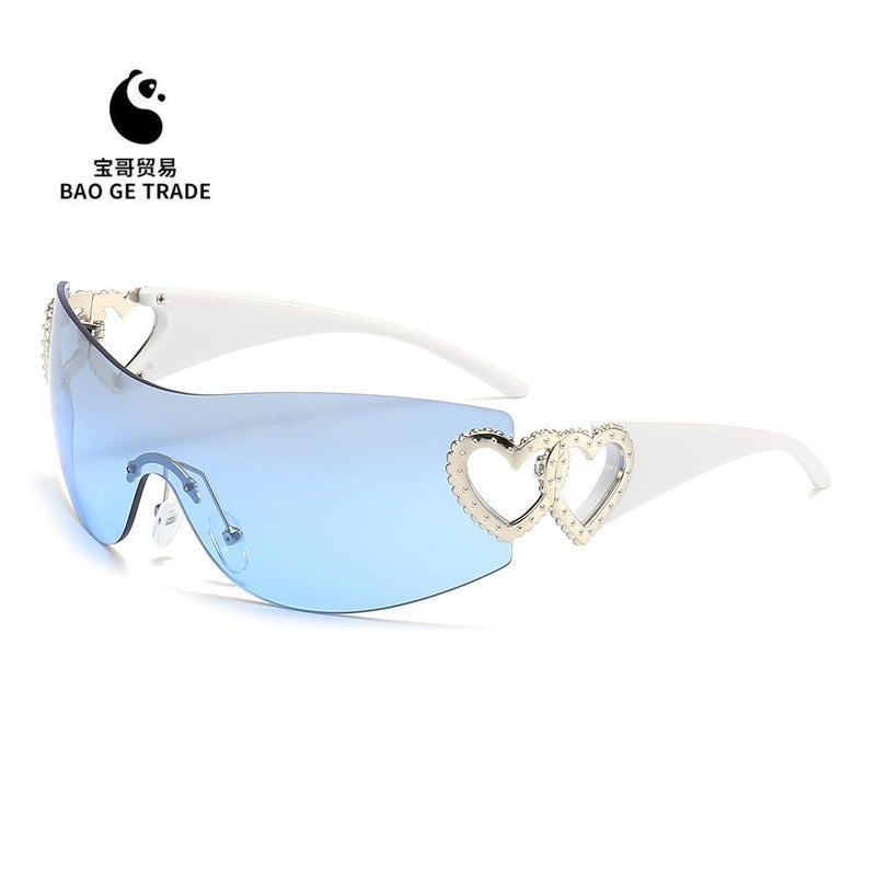 2023 Outdoor New Product Heart Metal New Integrated Sunglasses Trendy Sunglasses Y2K Glasses - Image 1