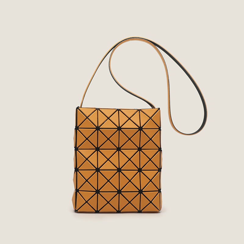 Japanese Small Square Geometric Quilted Bag Model Handbag Mobile Phone Bag Fashionable Mini Tote Shoulder Crossbody Bag - Image 1