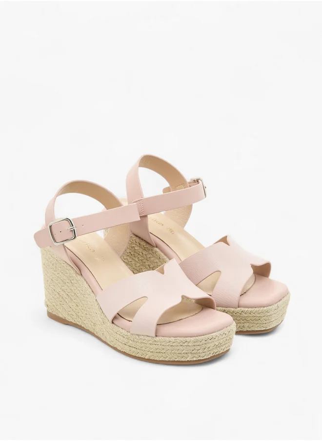 بابريكا Women's Textured Wedge Heeled Sandals with Buckle Closure