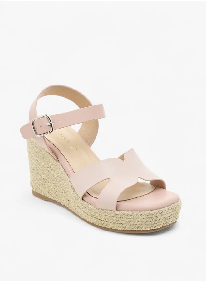 بابريكا Women's Textured Wedge Heeled Sandals with Buckle Closure