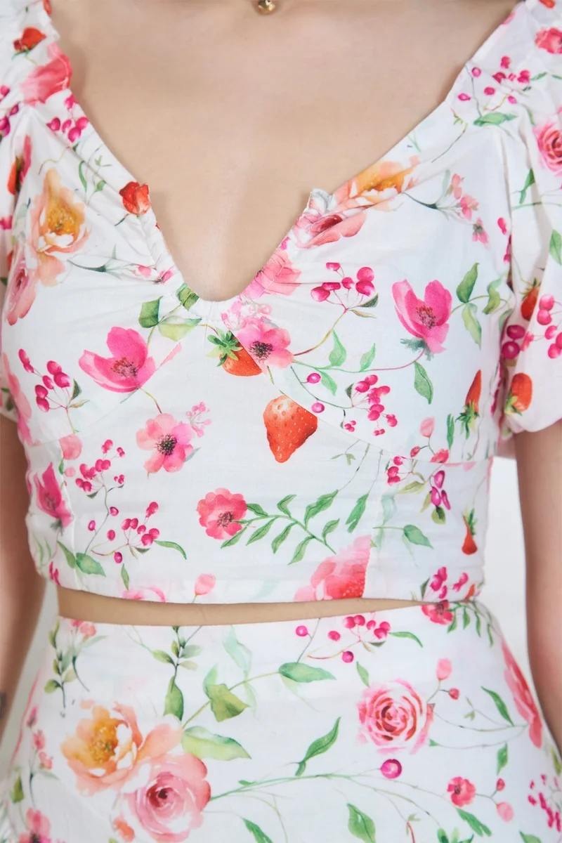 Virgio  VIRGIO 100% Cotton Puff Sleeve Floral Crop Top for Women | Best Price UAE