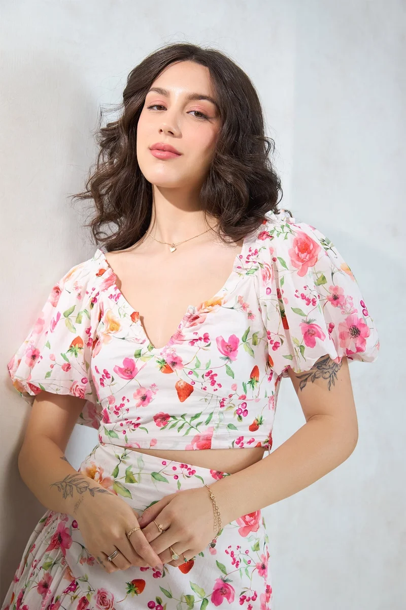 Virgio VIRGIO 100% Cotton Puff Sleeve Floral Crop Top