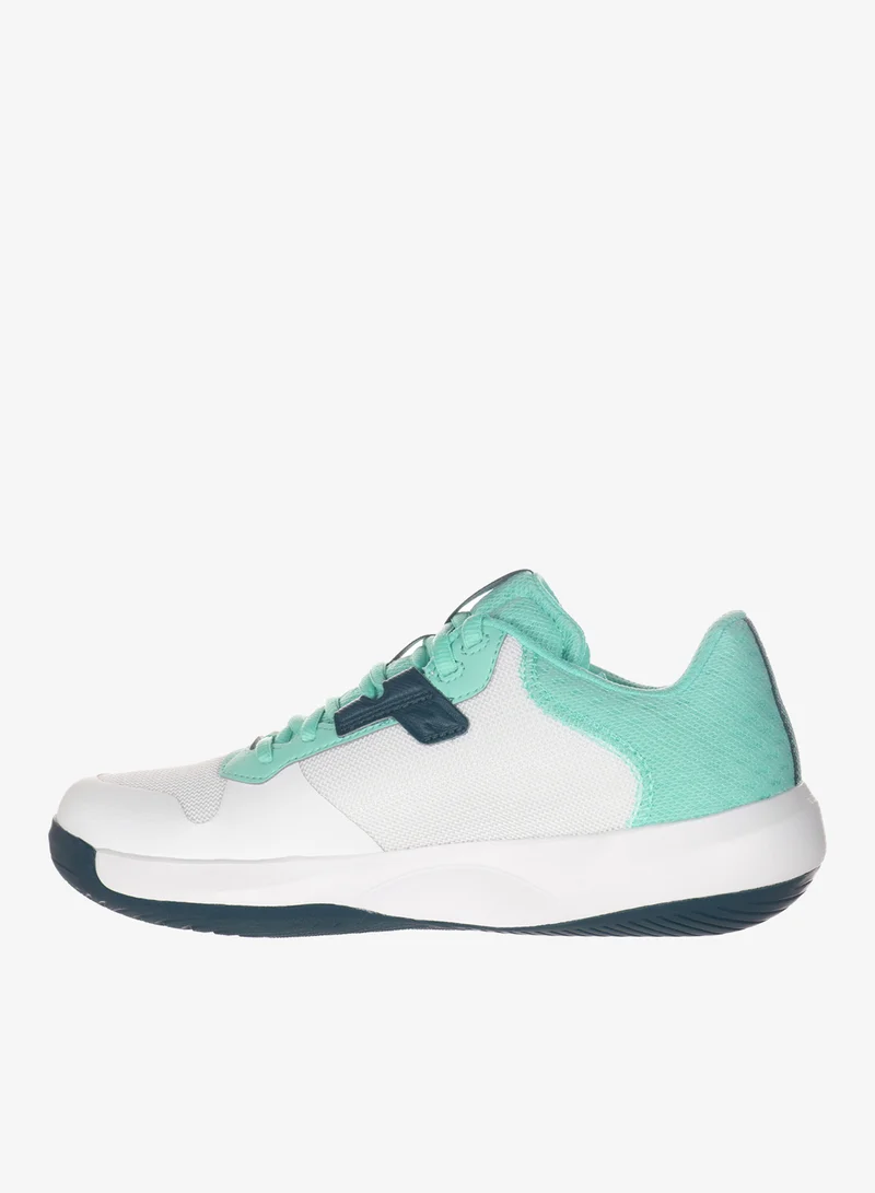 New Balance 696 Sports Shoes