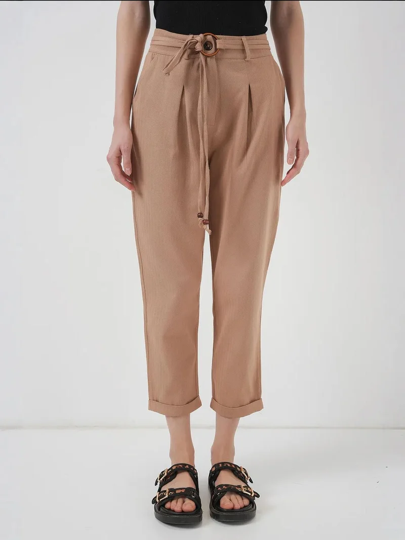 بيغ دارت بنطلون  بطول الكاحل بقصة مريحة مع ربطة عنق