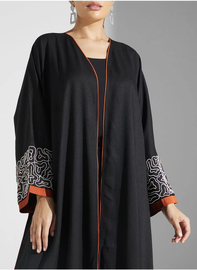 خزانة Embroidered Cuff Detail Abaya