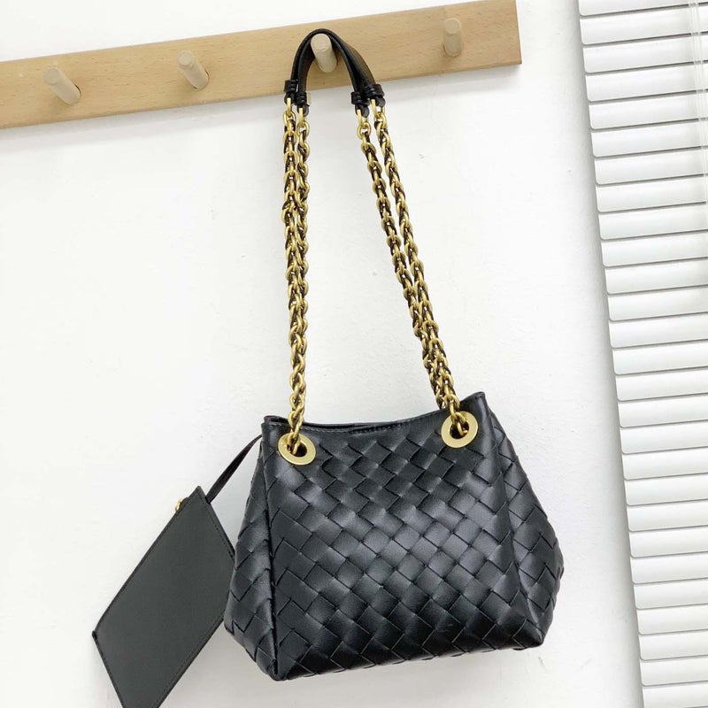 Ladies Chain Parachute Bag Handmade Leather Woven Bag All-Match Commuter Shoulder Crossbody Bag Trendy - Image 5