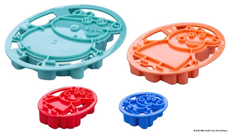 Dr.Oetker Dr Oetker Peppa Pig Embossing Cutters  4 Piece Set for Creative Baking Easy to Use  Perfect for Biscuits and Fondant Durable and Dishwasher Safe