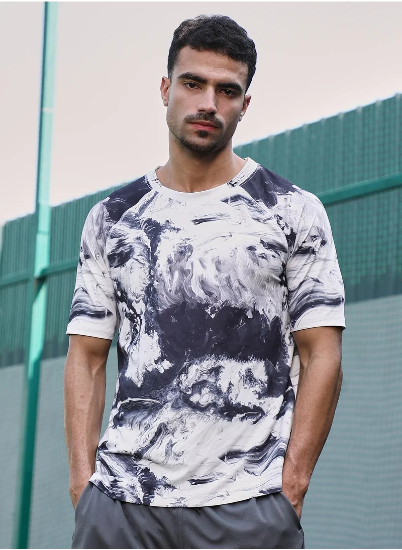 Campus Sutra Campus Sutra Men's Charcoal Black & Cream White Contrast-Brushed Activewear T-Shirt For Casual Wear | Crew Neck | Short Sleeves | Jersey T-Shirt Crafted With Comfort Fit For Everyday Wear