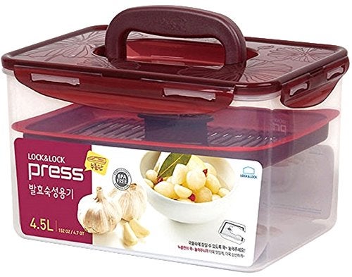 حاوية مخلل كيمتشي محكمة الإغلاق من لوك أند لوك بسعة 45 لتر 152 أونصة خالية من BPA مع مقبض واحد وجسم شفاف للحفاظ على نكهة طازجة