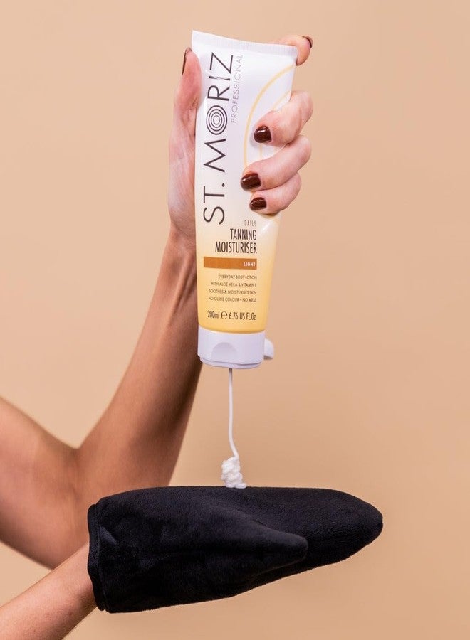 St. Moriz Professional Gradual Daily Self Tanning Moisturiser, 200ml - Image 2