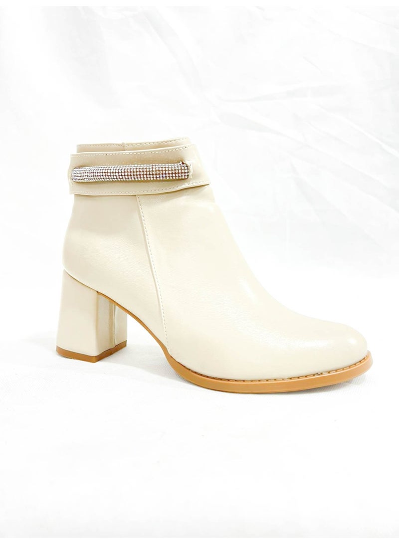 Fashionable Boot For Women