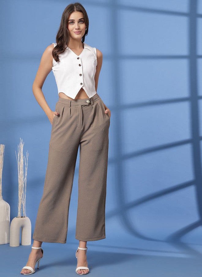 PlusS Beige Regular Fit Pleated Trousers for Women - Image 5