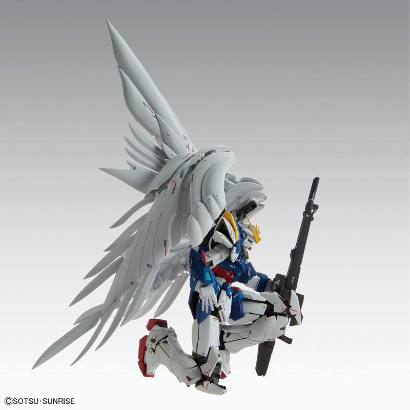 BANDAI SPIRITS Bandai Hobby - Endless Waltz - Wing Gundam Zero (EW) Ver.K, Bandai Spirits MG 1/100 Model Kit  - Image 3