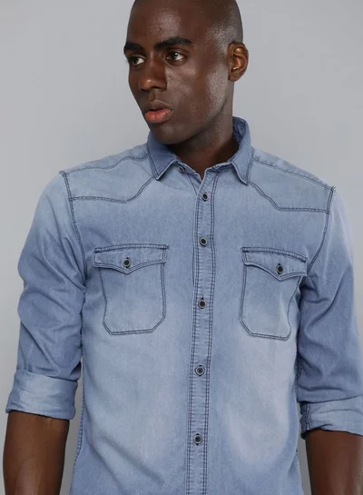 شركة المرآب الهندية Men Slim Fit Solid Full Sleeves Cutaway Collar Double Flap Pocket Casual Denim Shirt