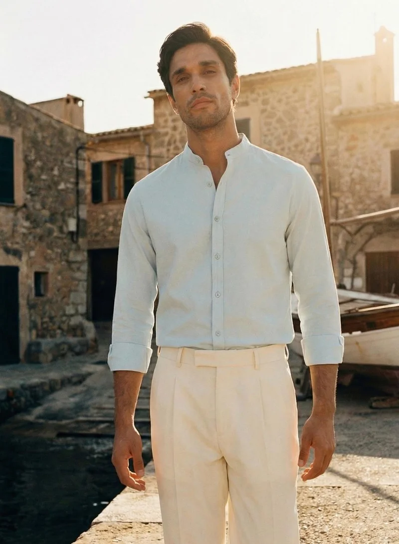 دينيس لينغو Men Light Blue Cotton Solid Print Button Down Regular Fit Shirt