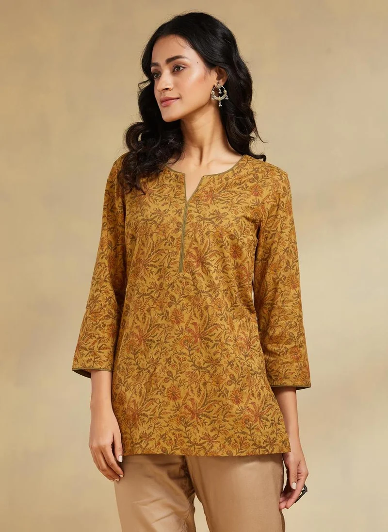 فاب انديا Mustard Cotton Slim Fit Printed Short Kurta
