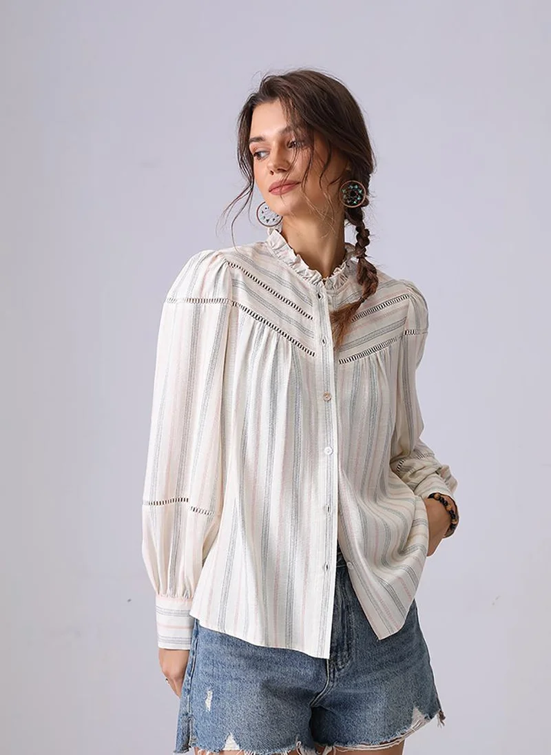 يونيكي Off white Band Collar Puff Sleeves Regular Fit Shirt