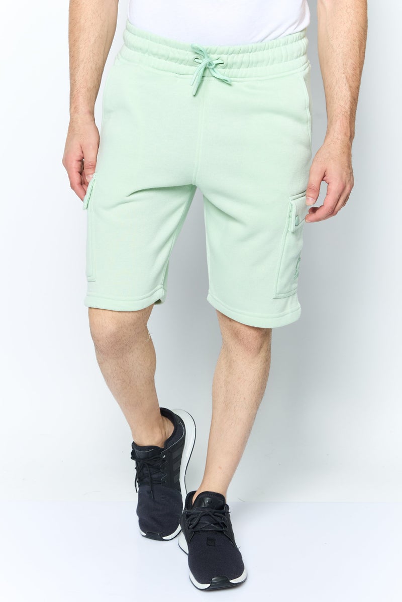 Akademiks Men Brand Logo Cargo Shorts, Green - Image 1