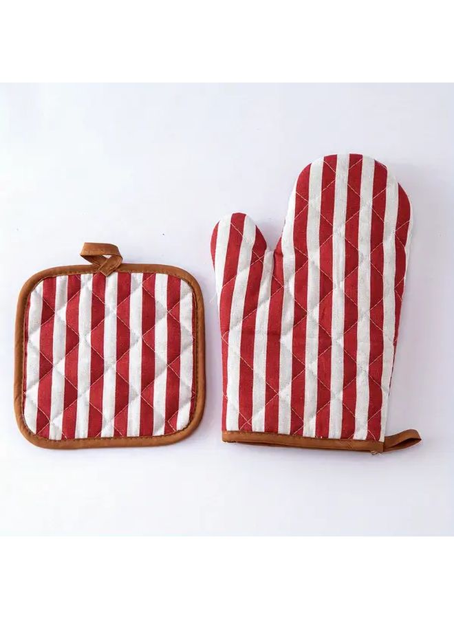 Red White Gingham Kitchen Gloves with Padded Palm Easy to Clean Polyester - Image 1