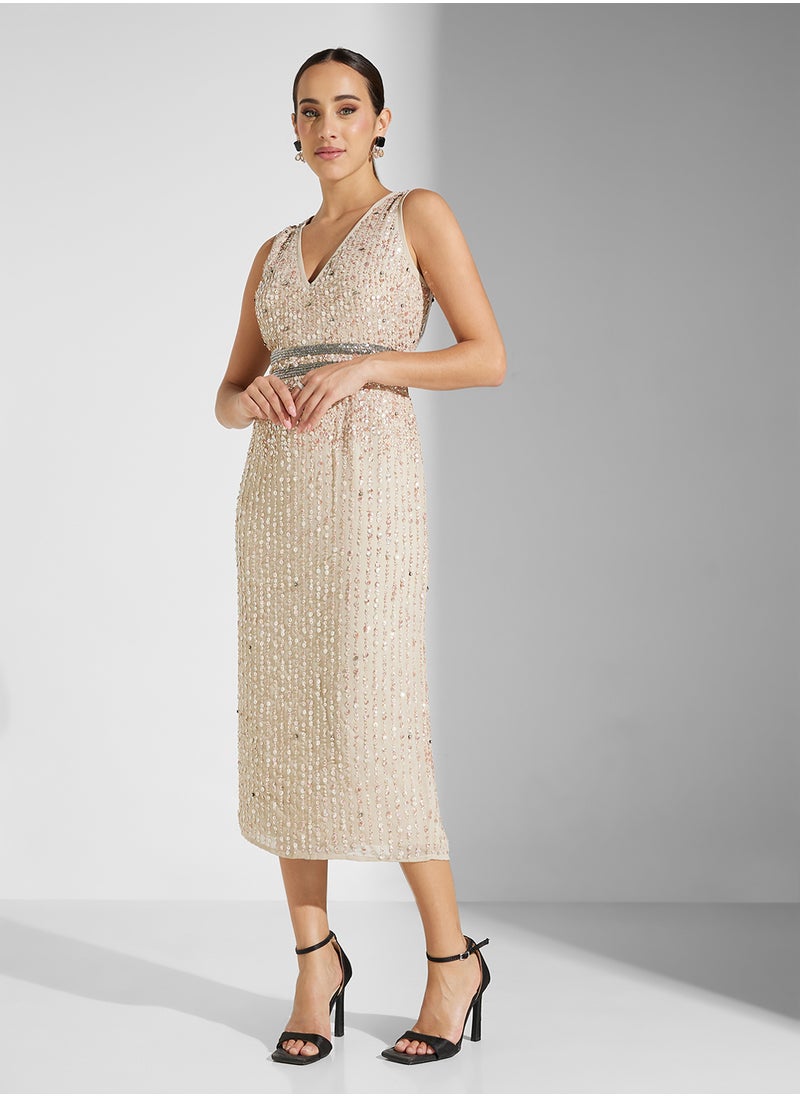 Amelia Rose Embellished V Neck Dress  - Image 4
