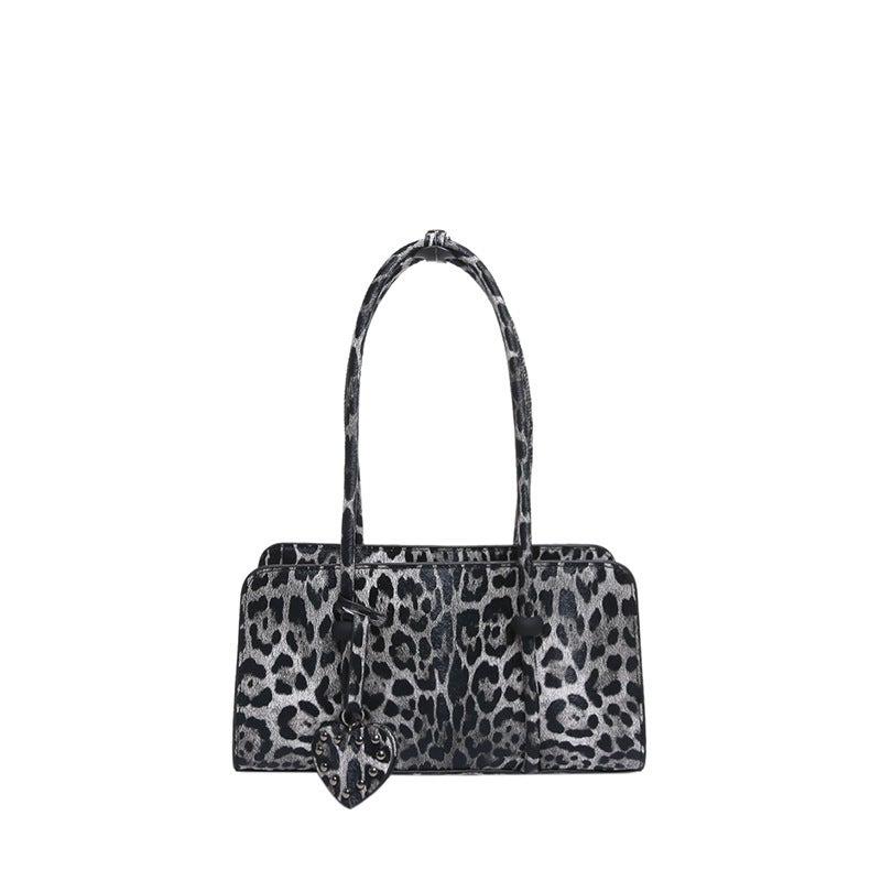 Girl Style Niche Design Large Capacity Bag Women'S Bag Sense Of Design Leopard Print Versatile Trendyy Armpit Tote Large Bag - Image 1