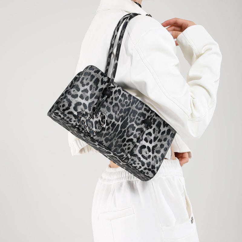 Girl Style Niche Design Large Capacity Bag Women'S Bag Sense Of Design Leopard Print Versatile Trendyy Armpit Tote Large Bag - Image 3
