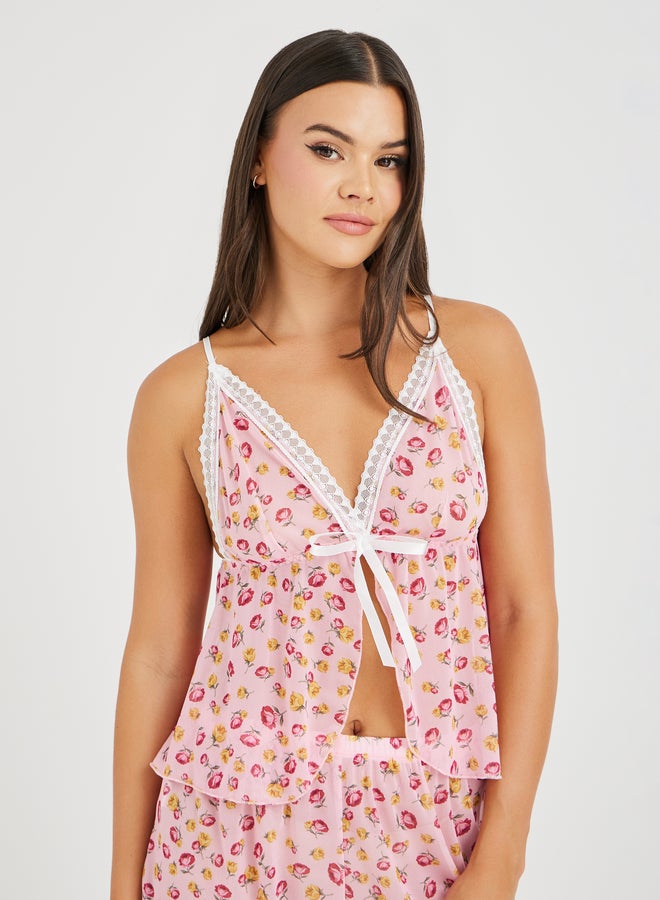 Styli Styli All-Over Floral Print Top and Shorts Set - Image 2