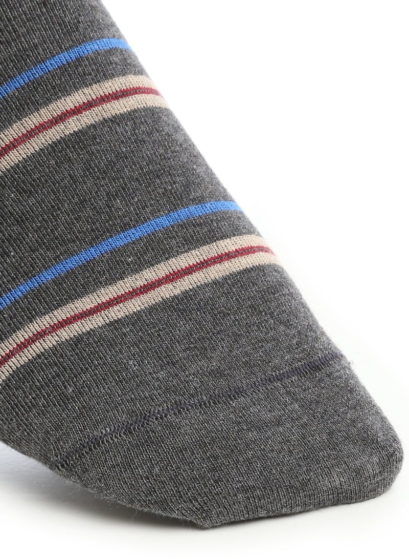 Solo Classic Men Long Socks Design  - Image 4