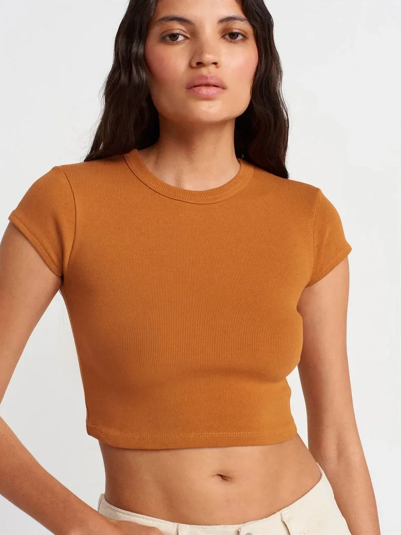 ديلفين Dilvin Women's Slim Fit Crop Crew Neck T-Shirt