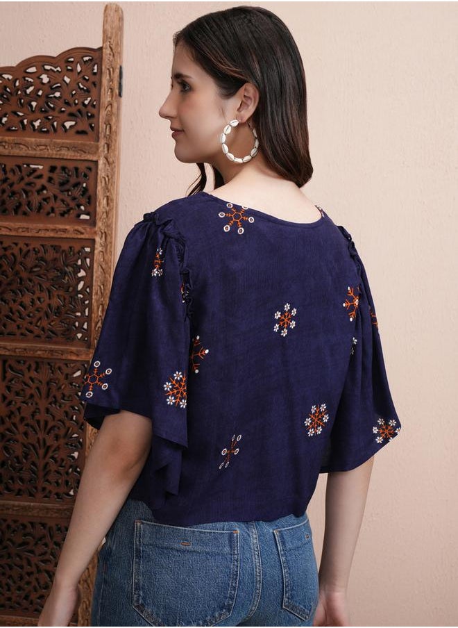 Vishudh Floral Print Flared Sleeves Crop Top by Styli  - Image 3