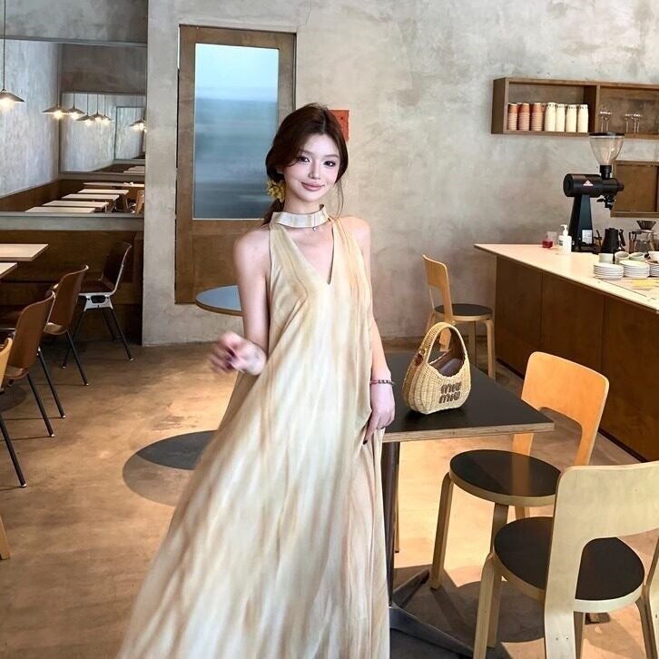 Women's Colour Block Halter Neck Sleeveless A-Line Maxi Dress - Image 1