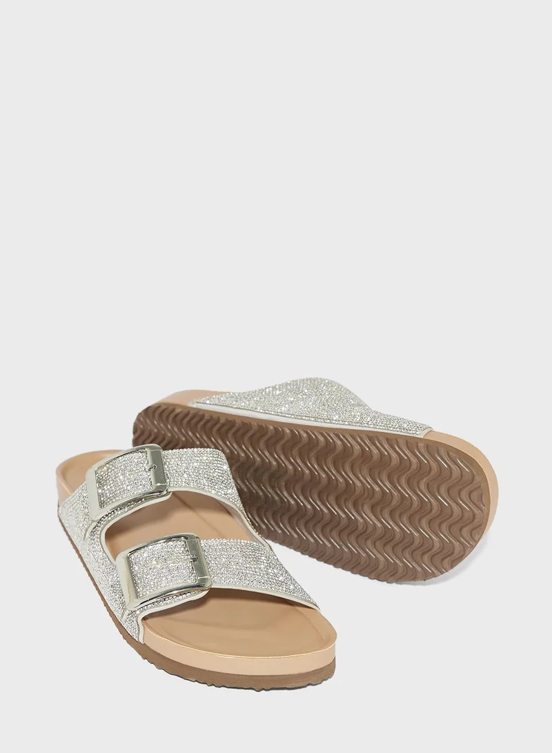STEVE MADDEN Multi Strap Flat Sandals