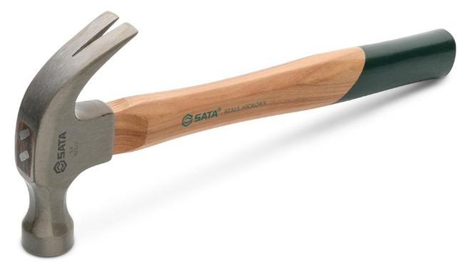 Sata Hickory Claw Hammer With Comfort Grip Handle, Forged Carbon Steel,370g / 13oz-ST92322SC - Image 1